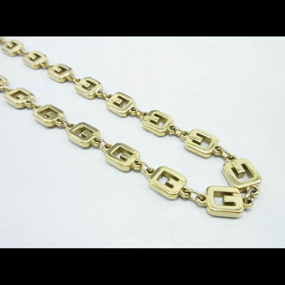 100% Authentic & Mint Condition Givenchy Necklace - image 2